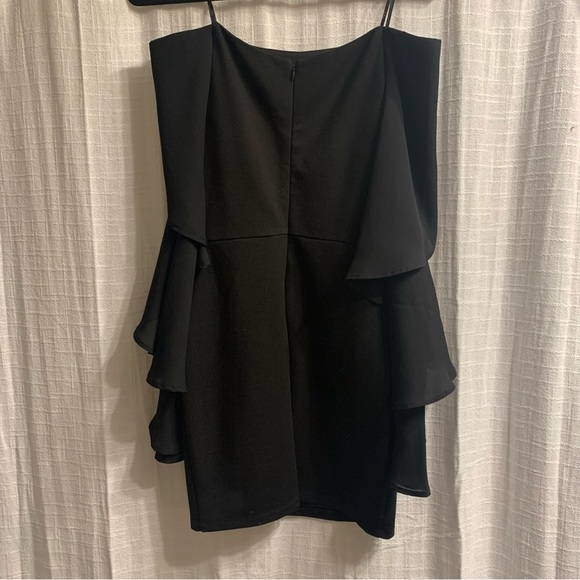 Black Tiered Long Sleeve Cocktail Dress 🖤 Worn ONCE! - Picture 7 of 9